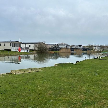 Waterside Ingoldmells S7 Santanavan 4 Hotel Luaran gambar